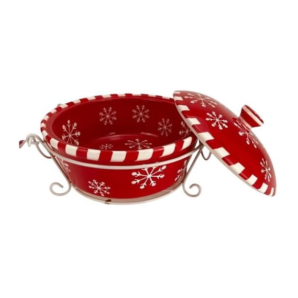 NEW Temp-Tations by Tara Snowflake 2 Qt. Casserole Dish and Insulated Carry Bag - Picture 3 of 10